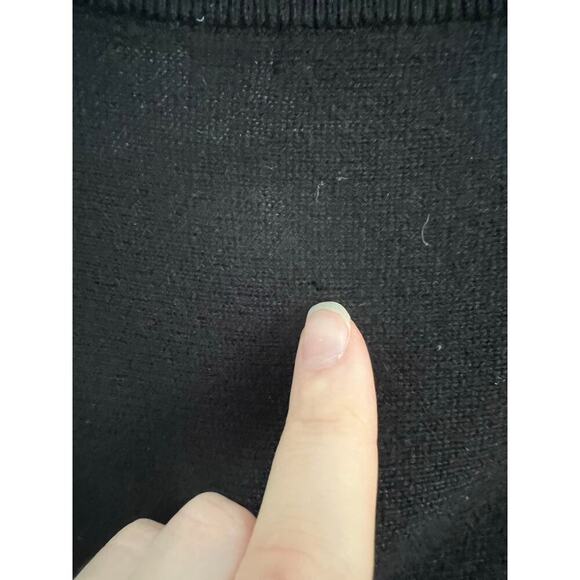 Vince Women's XS 100% Cashmere Sweater Black Slouchy Fit Crew Scoop Neck FLAWS - Picture 10 of 13